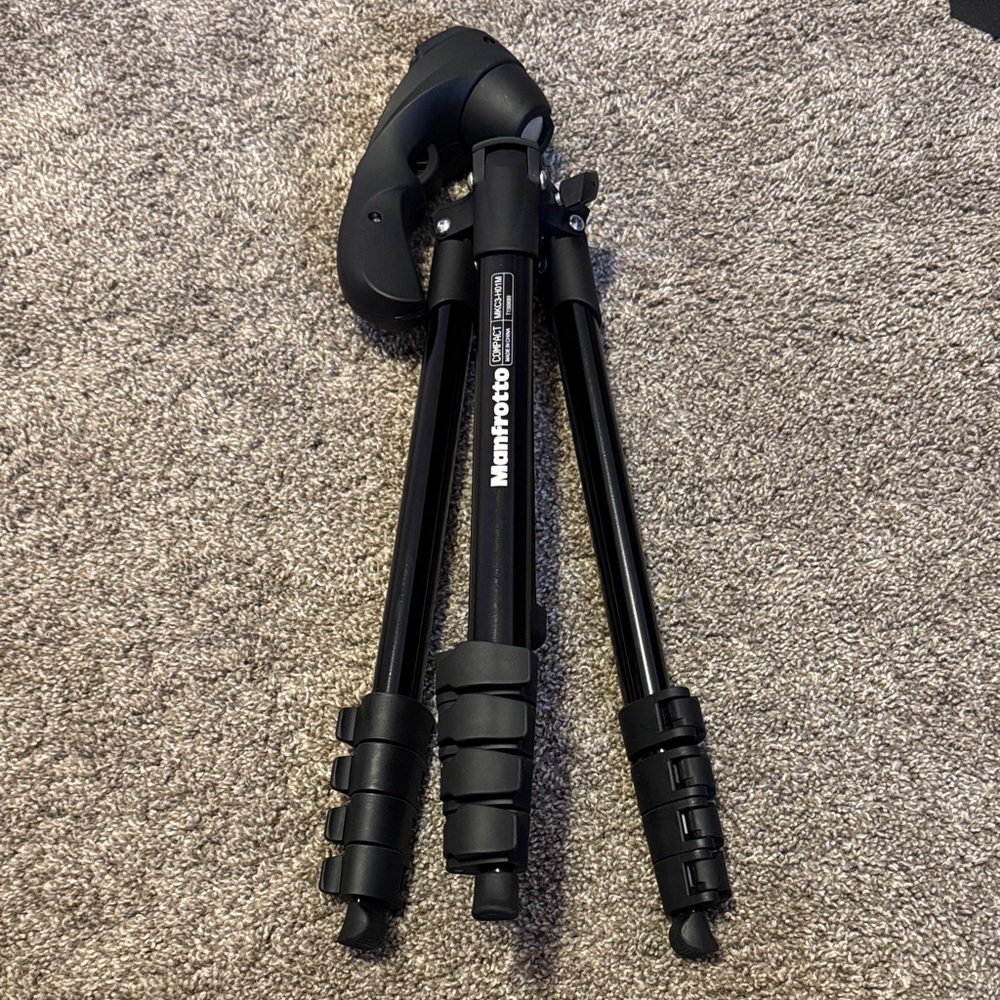 Manfrotto Black Tripod